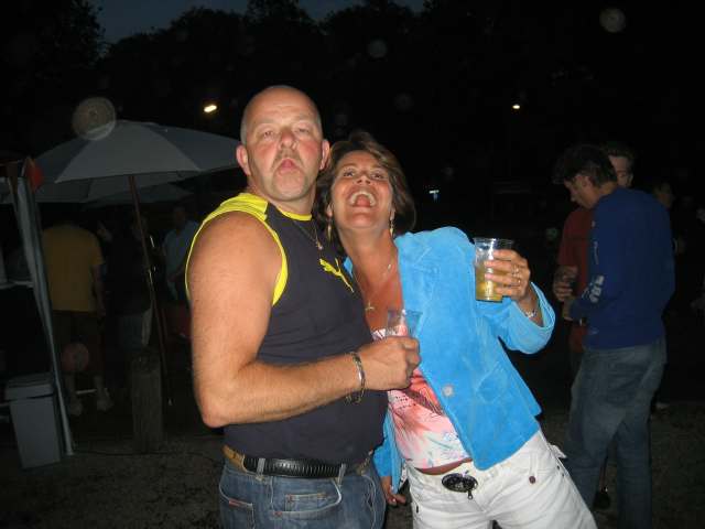 6KAMP 2006 Dorpshuis Vierhouten (Oranje/ijsvereniging)